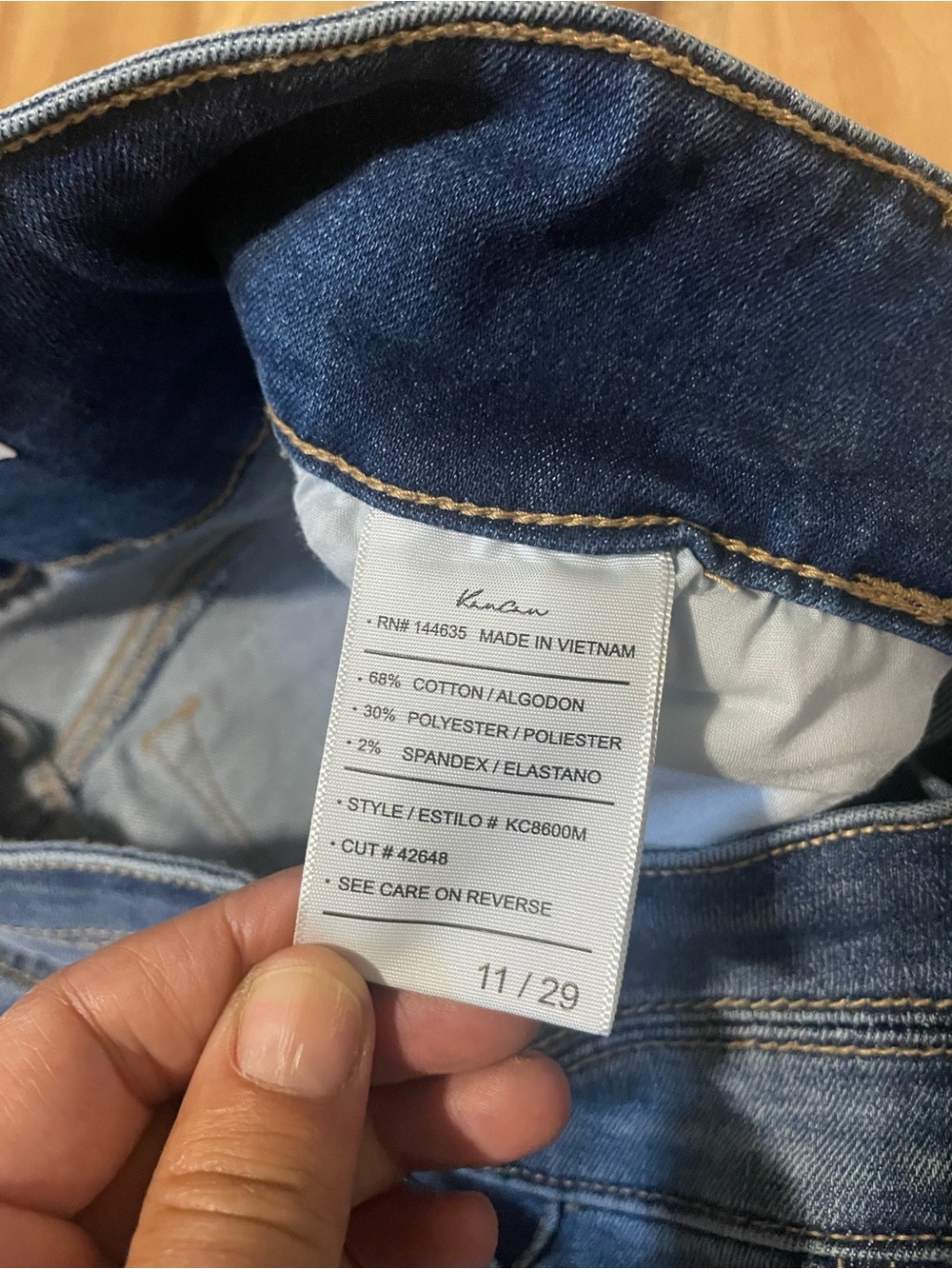 NWT KanCan High Waisted 2-Button Slim Flare Leg Denim Jeans Sz 11/29 - Picture 6 of 7